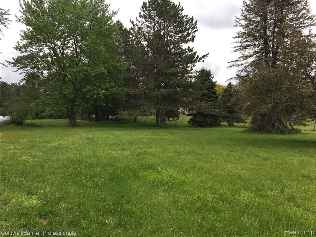 9150 Joel Road Holly, MI 48442 - Photo 5 of 9 8.jpg