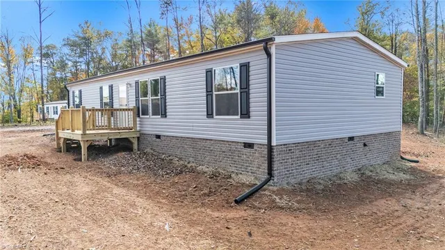$229,900 | 333 Johnson Road, North Wilkesboro, NC 28659