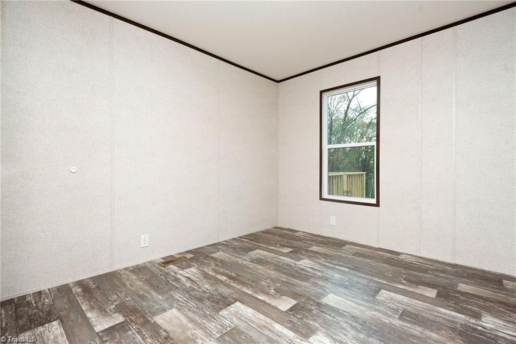 333 Johnson Road North Wilkesboro, NC 28659 - Photo 28 of 40