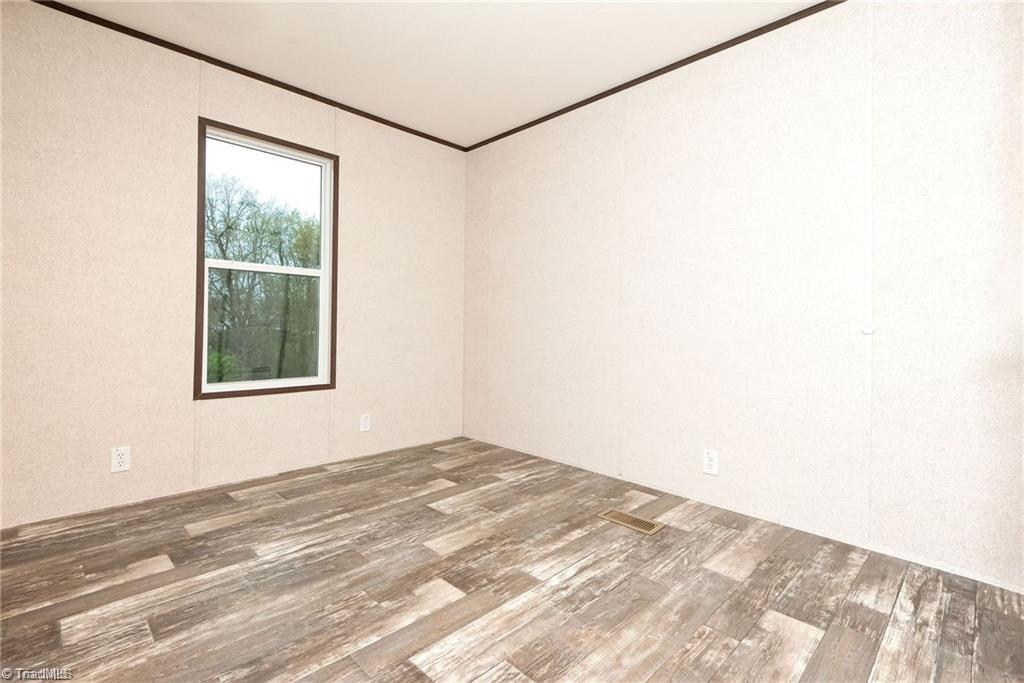 333 Johnson Road North Wilkesboro, NC 28659 - Photo 34 of 40