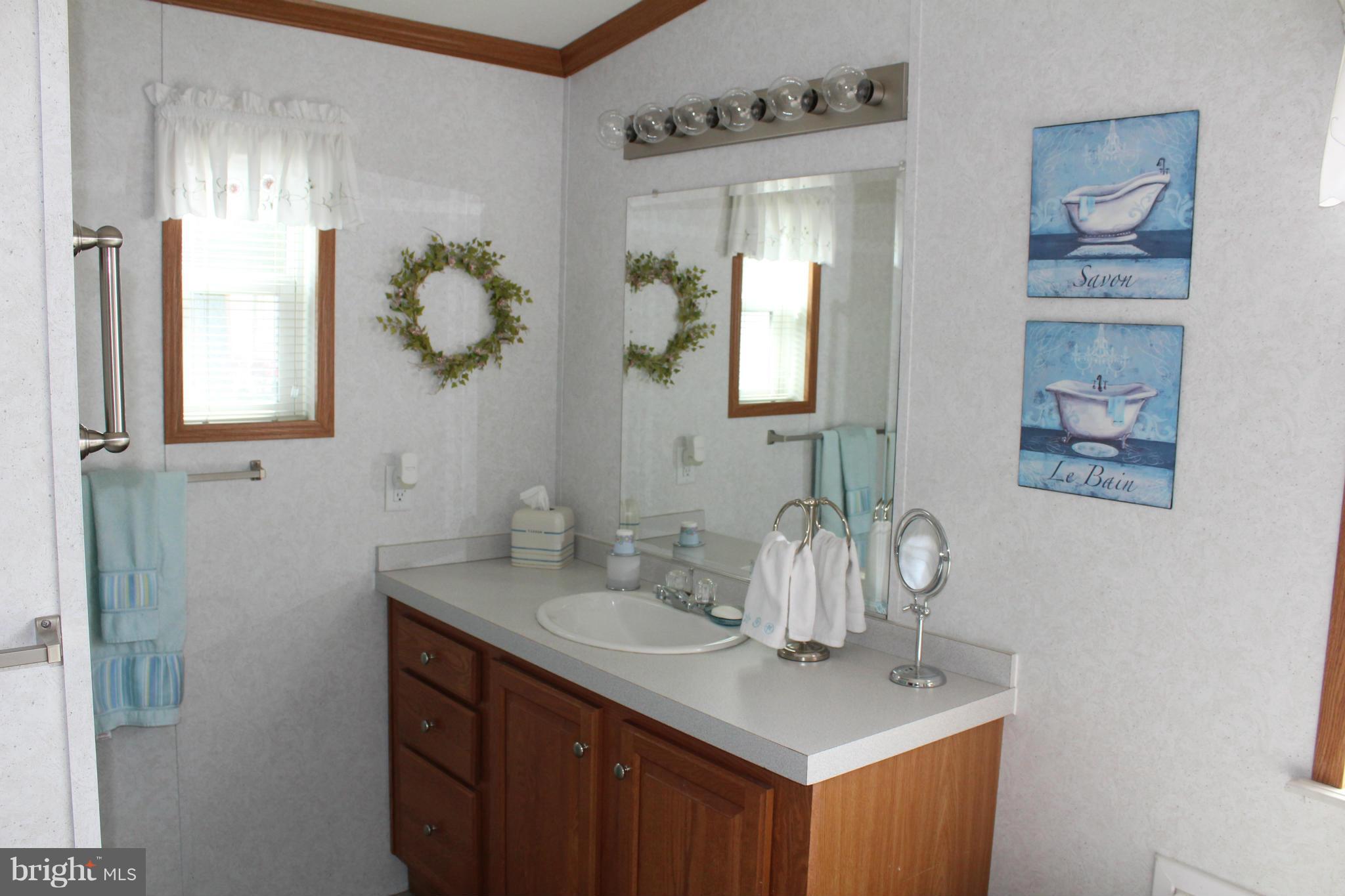 102 Trailway Road Middle River, MD 21220 - Photo 14 of 22 Bath (Master)