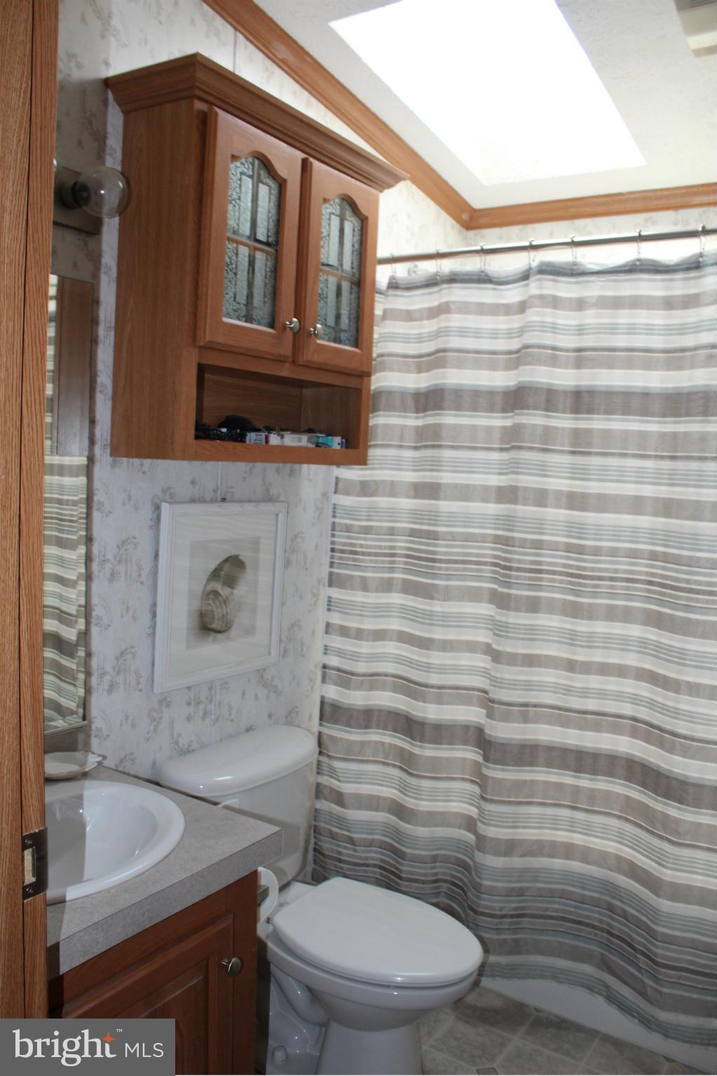 102 Trailway Road Middle River, MD 21220 - Photo 17 of 22 Bath