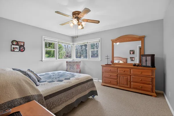 $249,900 | 1097 Westfield Drive, Jackson, MI 49203