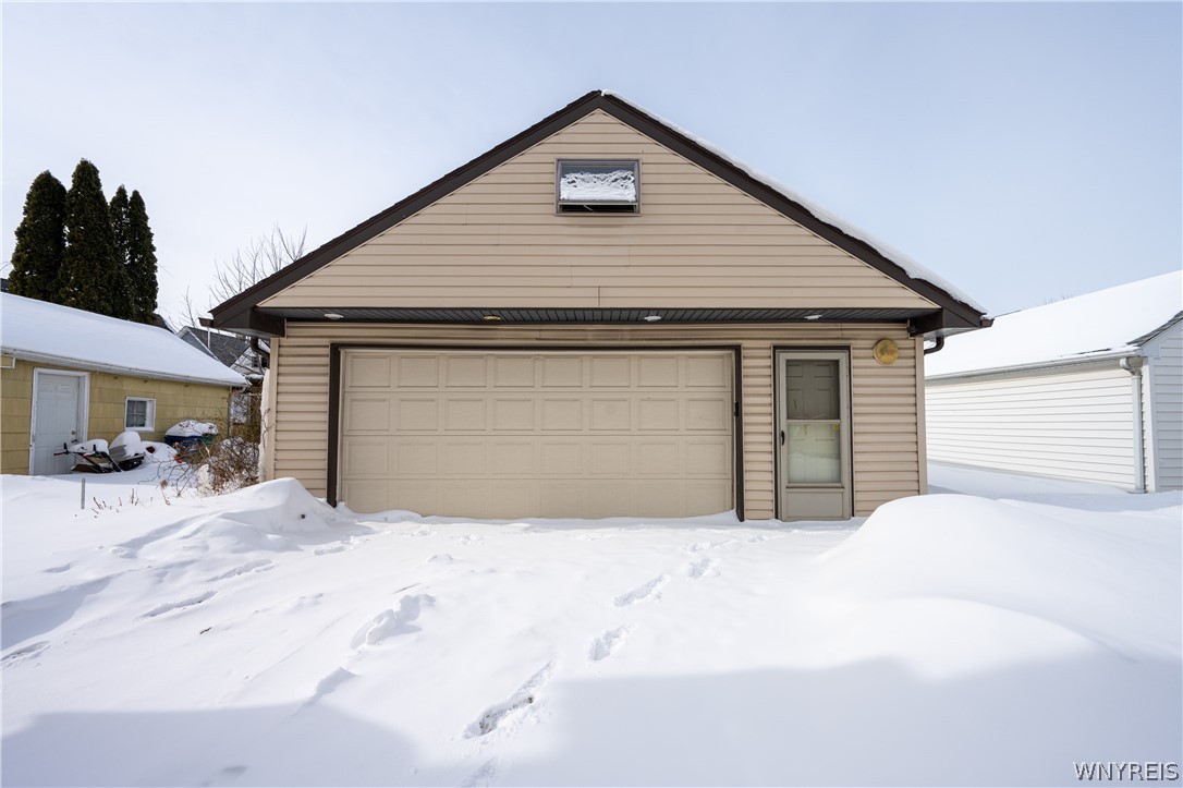 358 Weimar Street Buffalo, NY 14206 - Photo 38 of 40