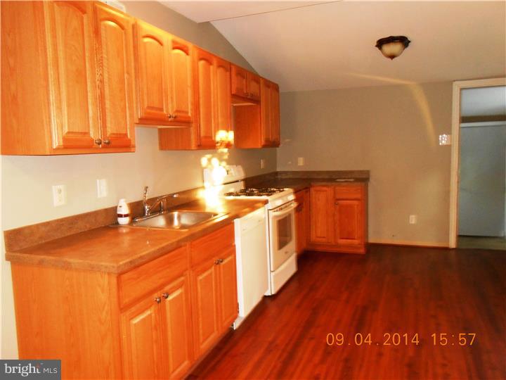 12 West Ridley Avenue Ridley Park, PA 19078 - Photo 8 of 18 Kitchen