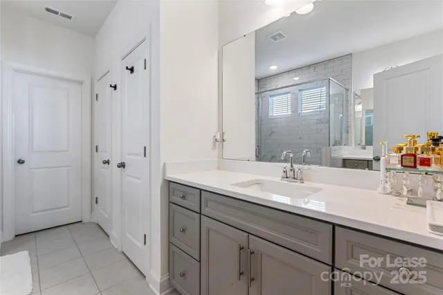 $2,300 | 116 Farrier Lane, Statesville, NC 28677