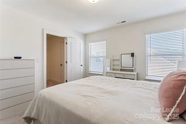 $2,300 | 116 Farrier Lane, Statesville, NC 28677