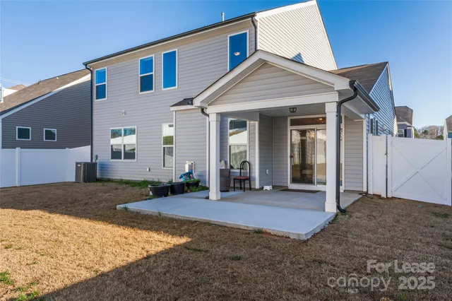 $2,300 | 116 Farrier Lane, Statesville, NC 28677