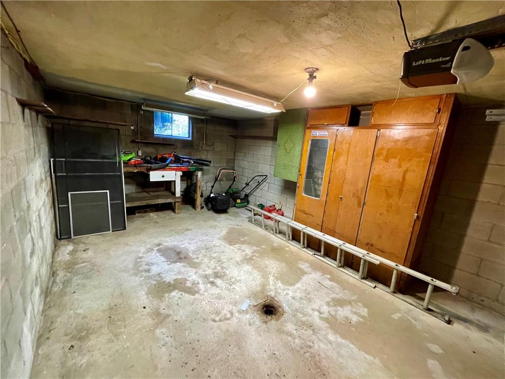 1306 Spring Street Latrobe, PA 15650 - Photo 49 of 50 a room with furniture and a window