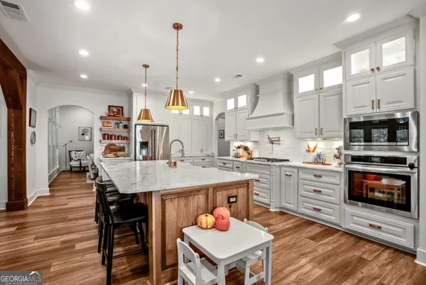 $879,900 | 206 Altamaha Way, Bonaire, GA 31005