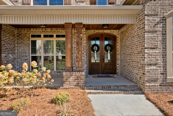 $879,900 | 206 Altamaha Way, Bonaire, GA 31005