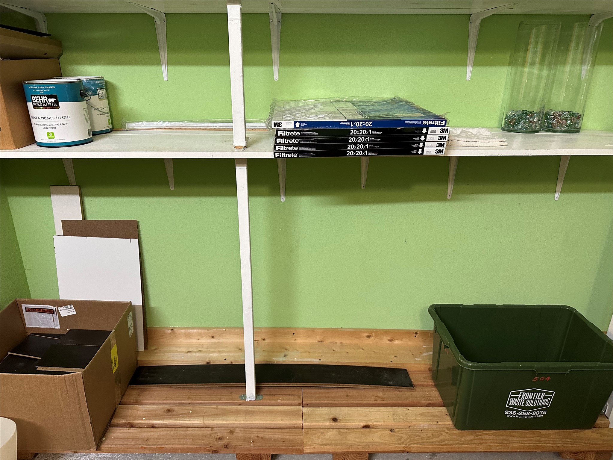 3800 Tanglewilde Street, Unit 504 Houston, TX 77063 - Photo 20 of 20 a view of table and chair