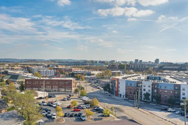 $489,000 | 411 Fairpoint Street, Unit 306, Chattanooga, TN 37405