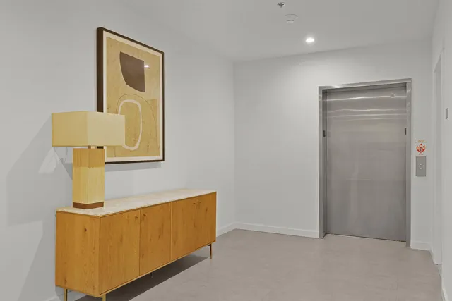 $489,000 | 411 Fairpoint Street, Unit 306, Chattanooga, TN 37405