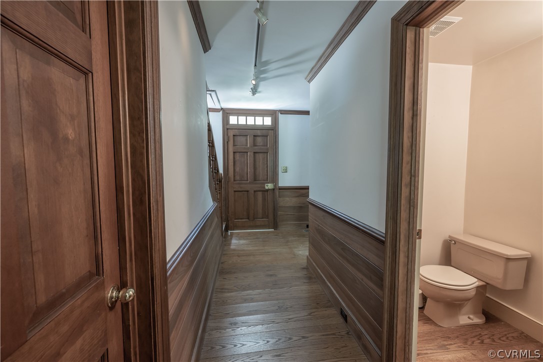 1403 Jamestown Road Williamsburg, VA 23185 - Photo 15 of 36