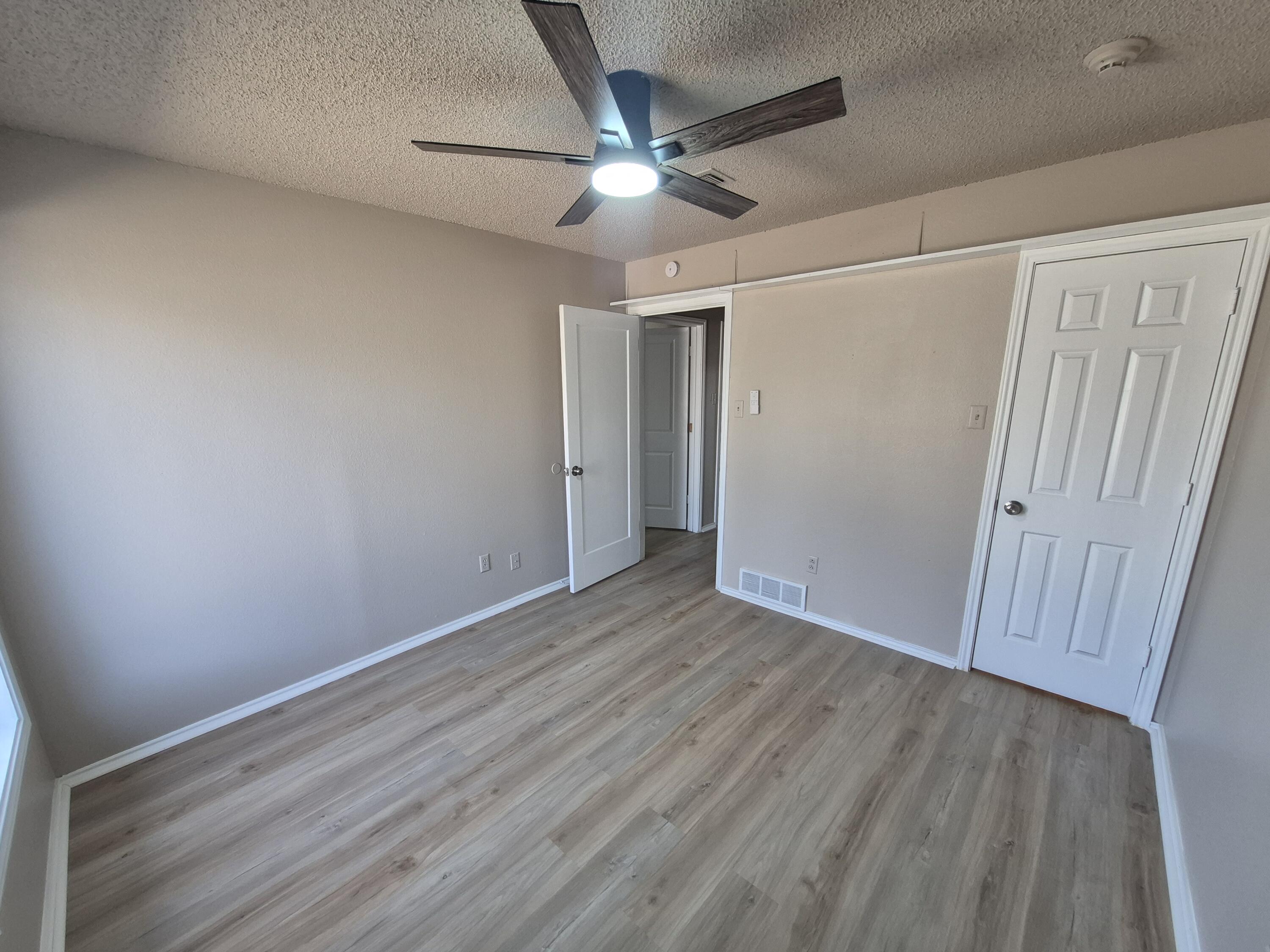 5209 95th Street Lubbock, TX 79424 - Photo 24 of 27 Room 3