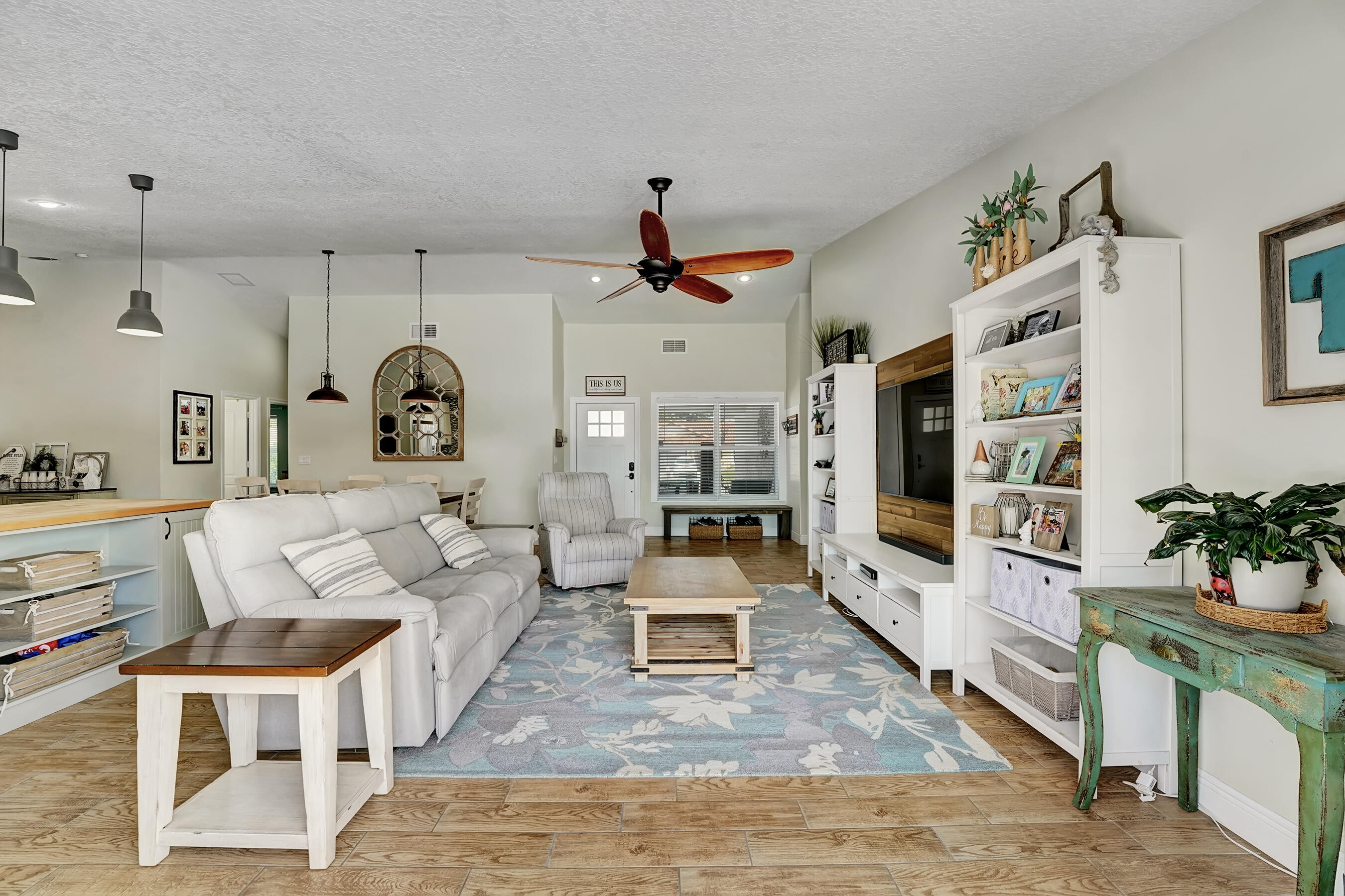 19495 Hampton Drive Boca Raton, FL 33434 - Photo 12 of 30 A2CCEE90-6F49-423F-89DB-540E5DDE5A72
