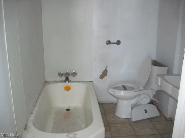 1216 Warren Road Newton Falls, OH 44444 - Photo 7 of 10 Gallery Image 7