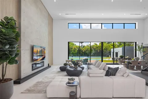 $10,400,000 | 6445 Southwest 129th Terrace, Pinecrest, FL 33156