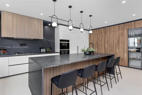 $10,400,000 | 6445 Southwest 129th Terrace, Pinecrest, FL 33156