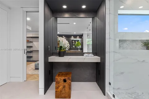 $10,400,000 | 6445 Southwest 129th Terrace, Pinecrest, FL 33156