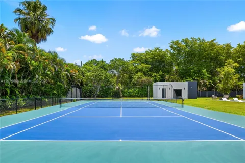 $10,400,000 | 6445 Southwest 129th Terrace, Pinecrest, FL 33156