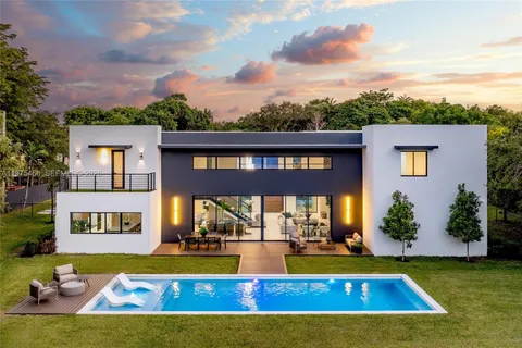 $10,400,000 | 6445 Southwest 129th Terrace, Pinecrest, FL 33156