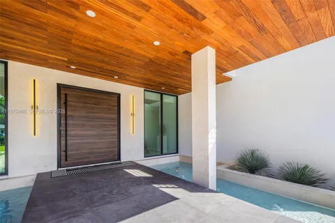 $10,400,000 | 6445 Southwest 129th Terrace, Pinecrest, FL 33156