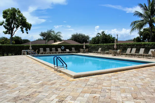 $225,000 | 4360 Eucalyptus Tree Court, Unit A, Boynton Beach, FL 33436