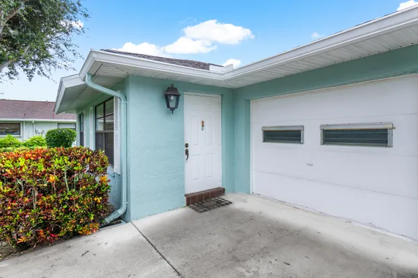 $225,000 | 4360 Eucalyptus Tree Court, Unit A, Boynton Beach, FL 33436