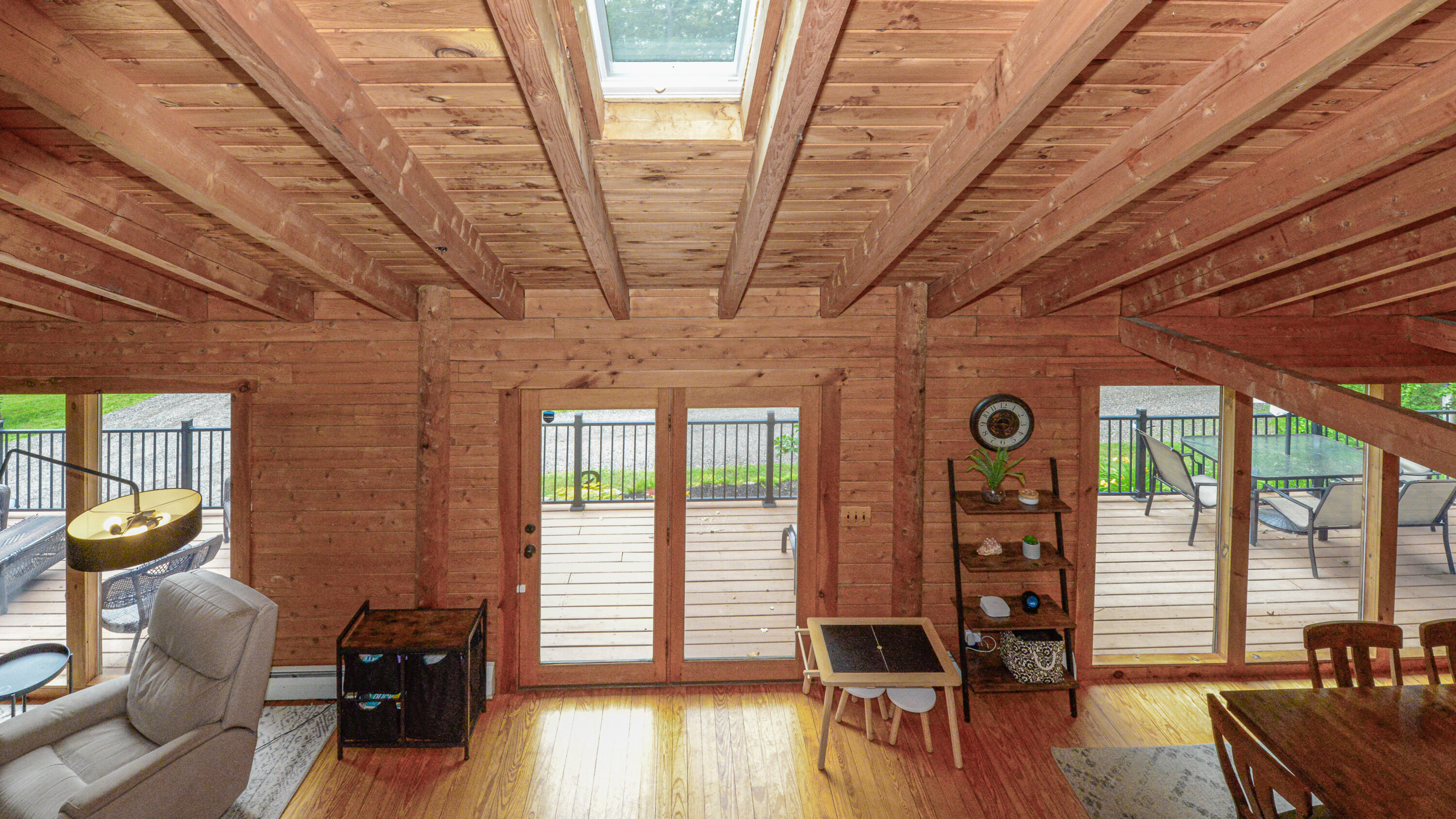 585 Parsonsfield Road Limerick, ME 04048 - Photo 55 of 106 585 parsonsfield road interior-32