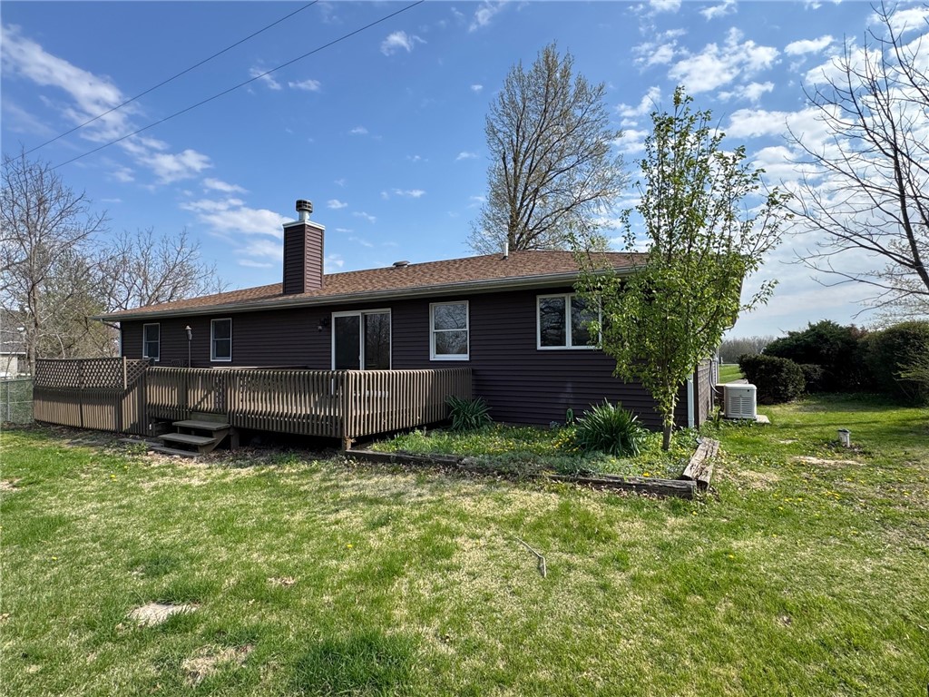 6 Grandview Heights Findlay, IL 62534 - Photo 33 of 36