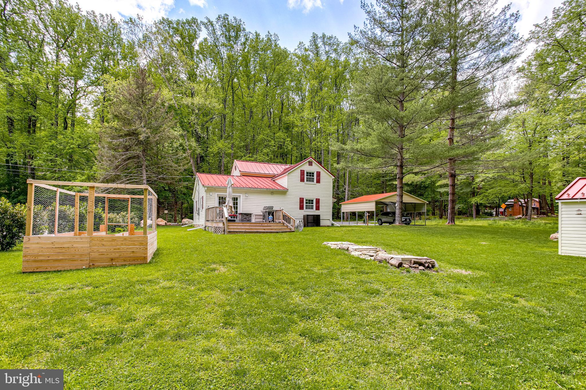 9033 Hamburg Road Frederick, MD 21702 - Photo 29 of 31 Picturesque Rear Yard
