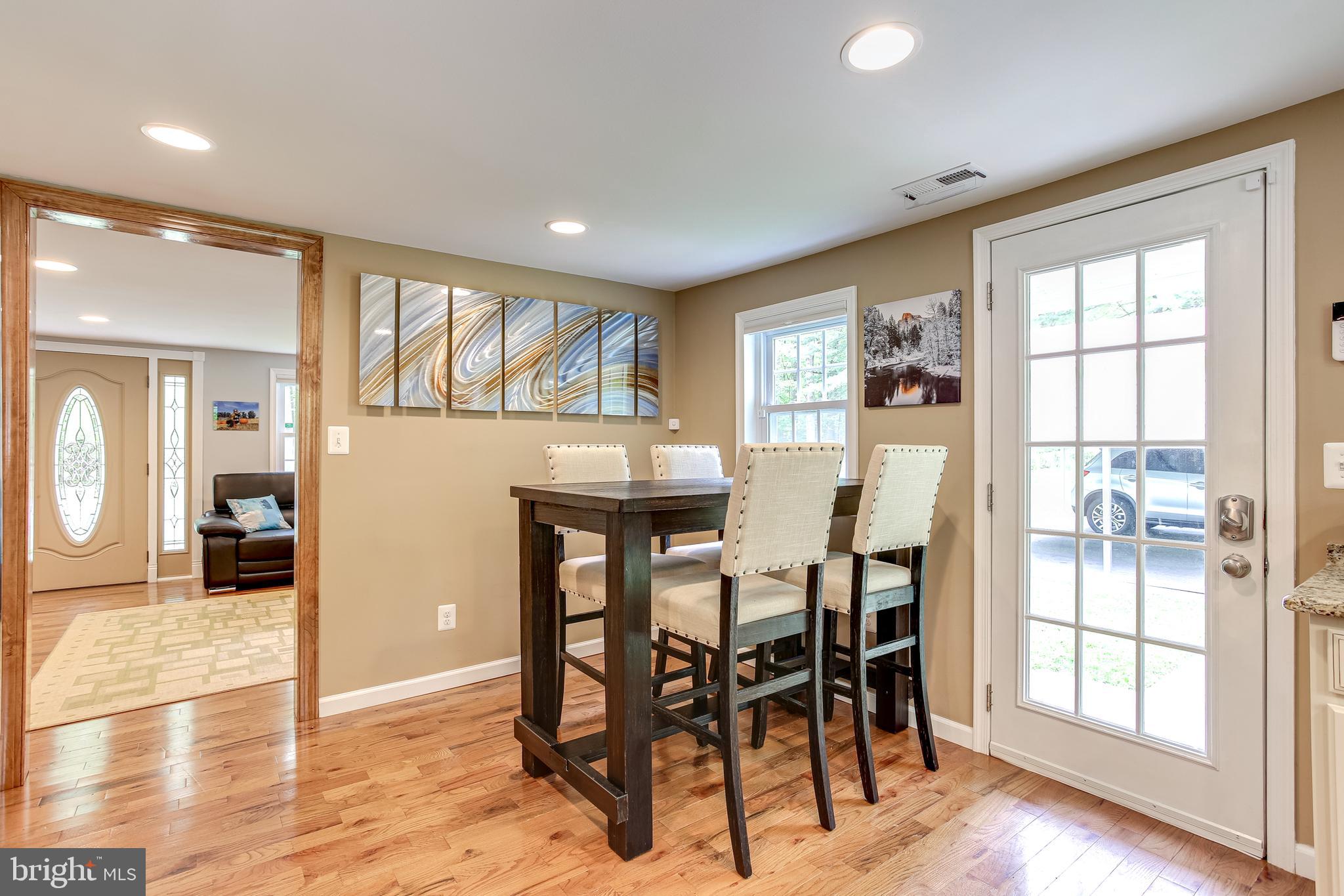 9033 Hamburg Road Frederick, MD 21702 - Photo 10 of 31 Dining Area