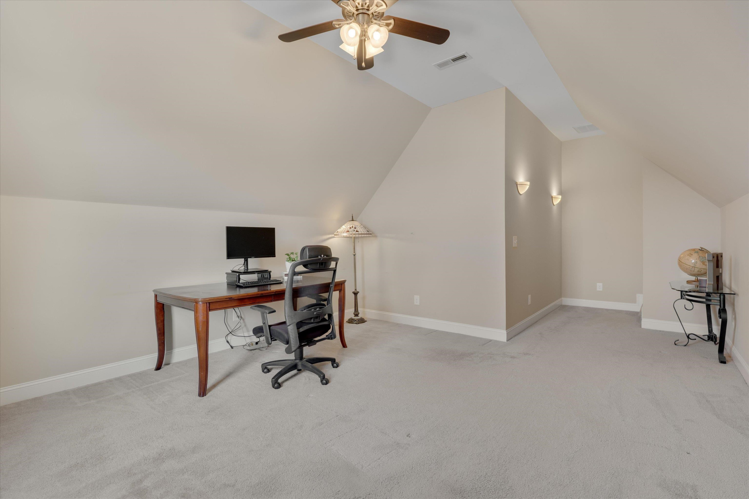 2704 Full Circle Raleigh, NC 27613 - Photo 27 of 32 Photo 27