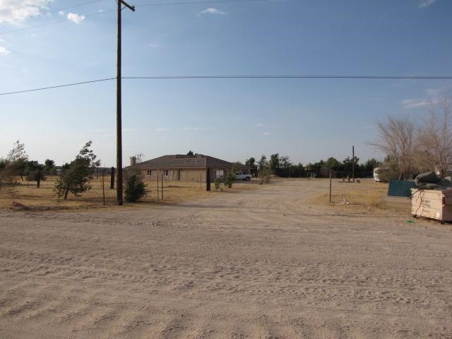 10124 Deep Creek Road Apple Valley, CA 92308 - Photo 1 of 1 a view of a lake