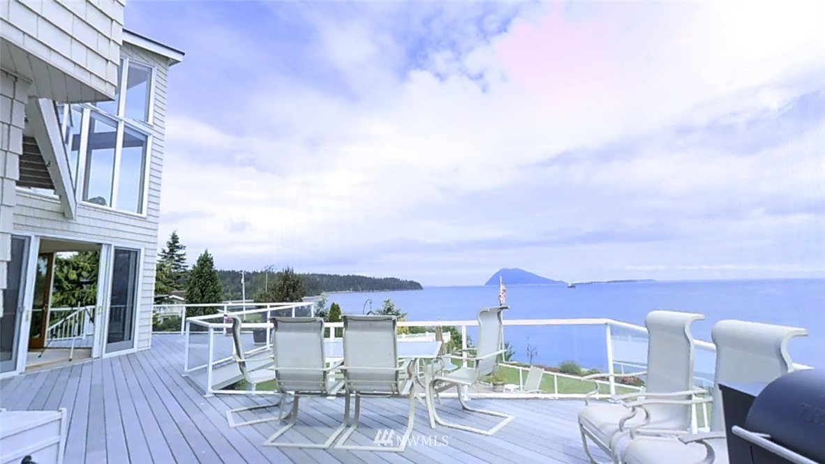 4844 G Loop Bow, WA 98232 - Photo 2 of 25