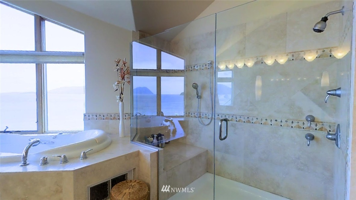 4844 G Loop Bow, WA 98232 - Photo 15 of 25