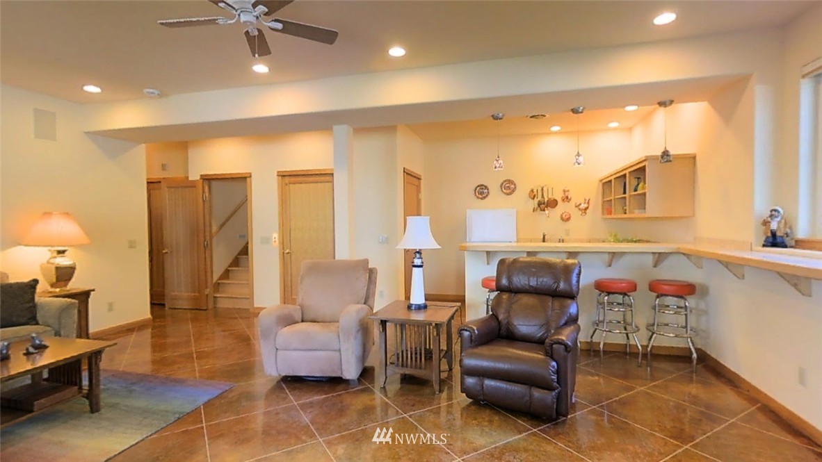 4844 G Loop Bow, WA 98232 - Photo 18 of 25