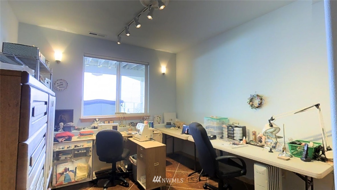 4844 G Loop Bow, WA 98232 - Photo 21 of 25