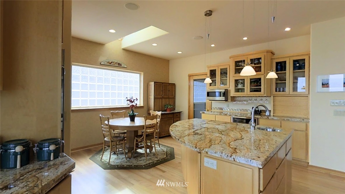 4844 G Loop Bow, WA 98232 - Photo 8 of 25