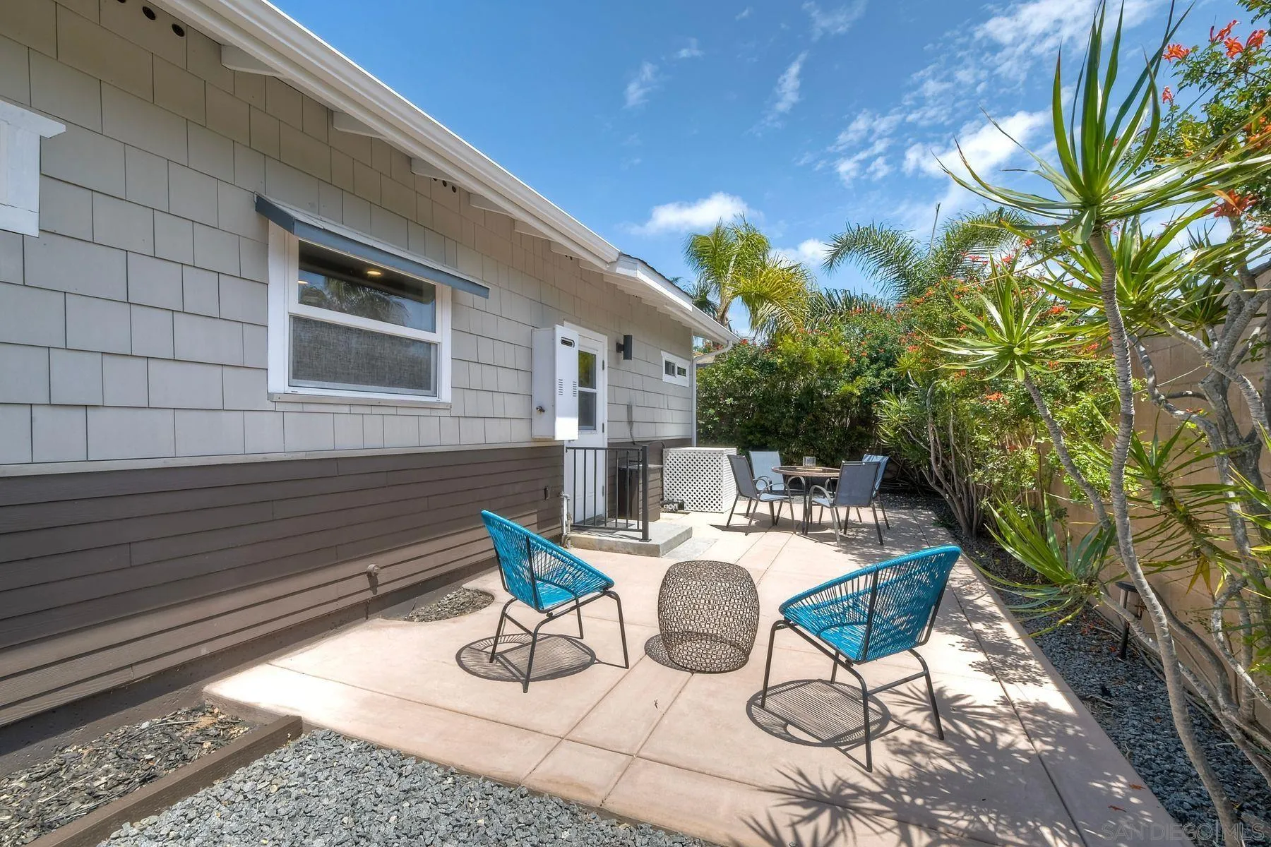 1027 Knowles Avenue Carlsbad, CA 92008 - Photo 36 of 42