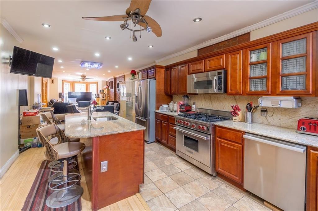 153 Bainbridge Street Brooklyn, NY 11233 - Photo 6 of 21