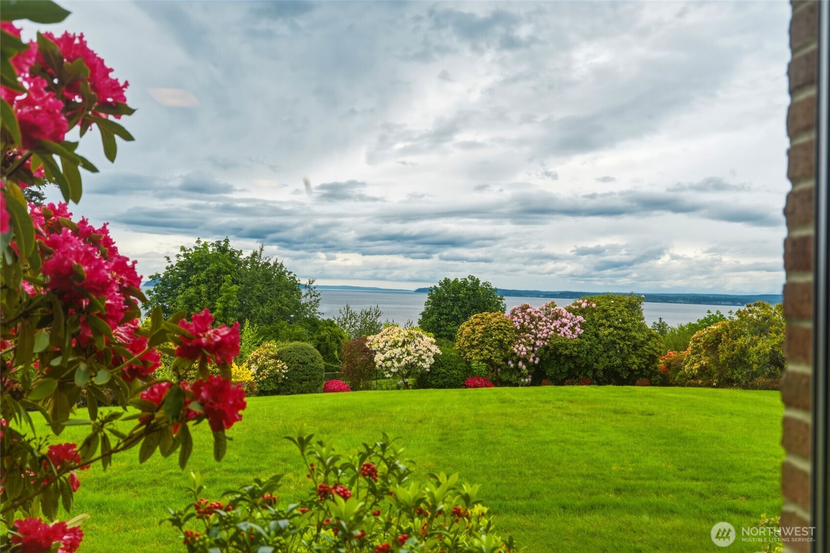 531 View Ridge Drive Everett, WA 98203 - Photo 34 of 39 Gallery Image 34