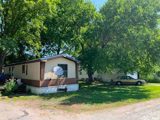 $312,500 | 5281-5287 Country Club Road, Unit 1 2, Murphysboro, IL 62966