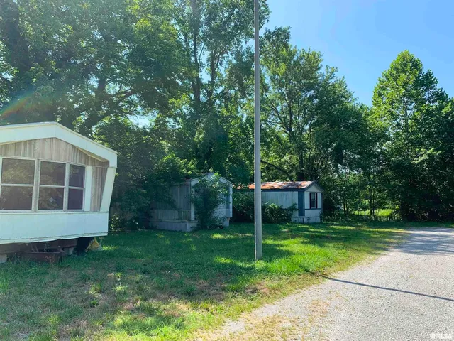 $312,500 | 5281-5287 Country Club Road, Unit 1 2, Murphysboro, IL 62966