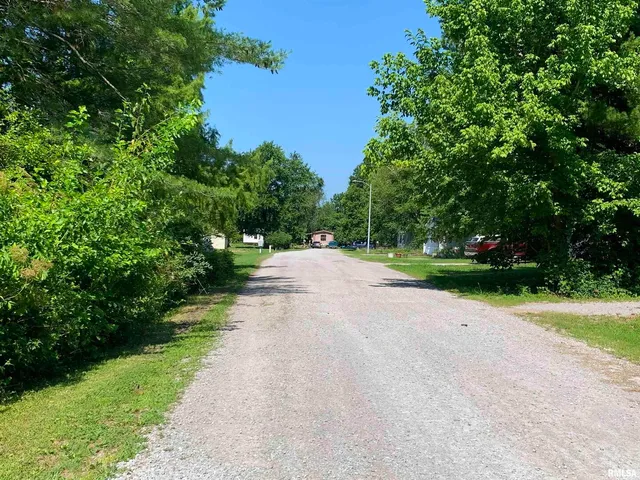 $312,500 | 5281-5287 Country Club Road, Unit 1 2, Murphysboro, IL 62966