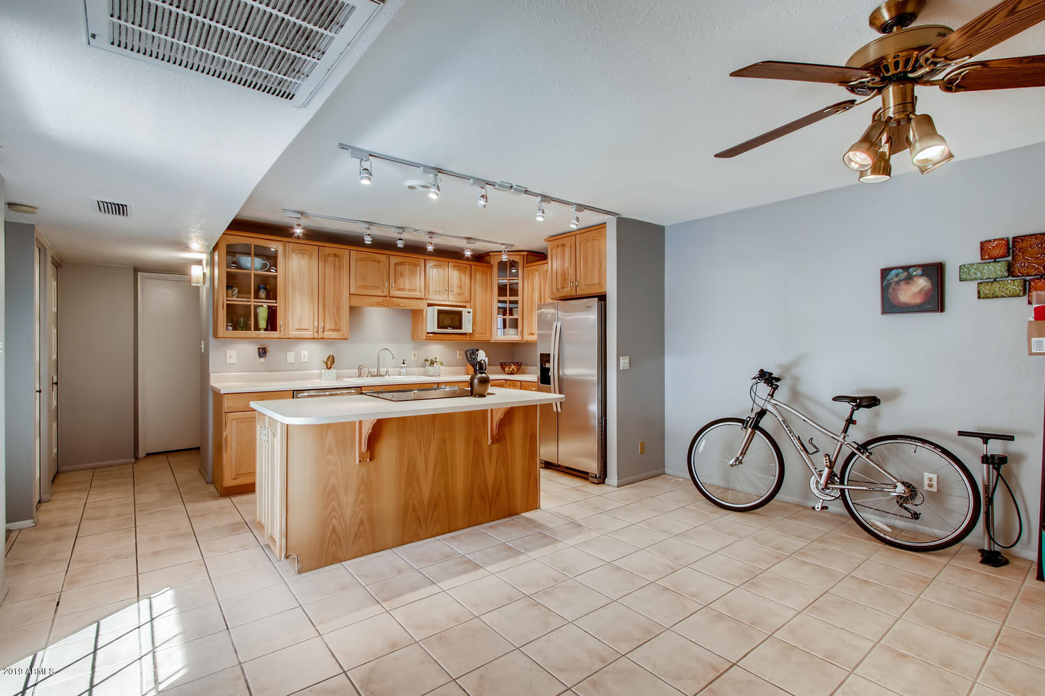 5945 East Thomas Road Scottsdale, AZ 85251 - Photo 10 of 33 5945 E THOMAS RD Scottsdale AZ-large-013