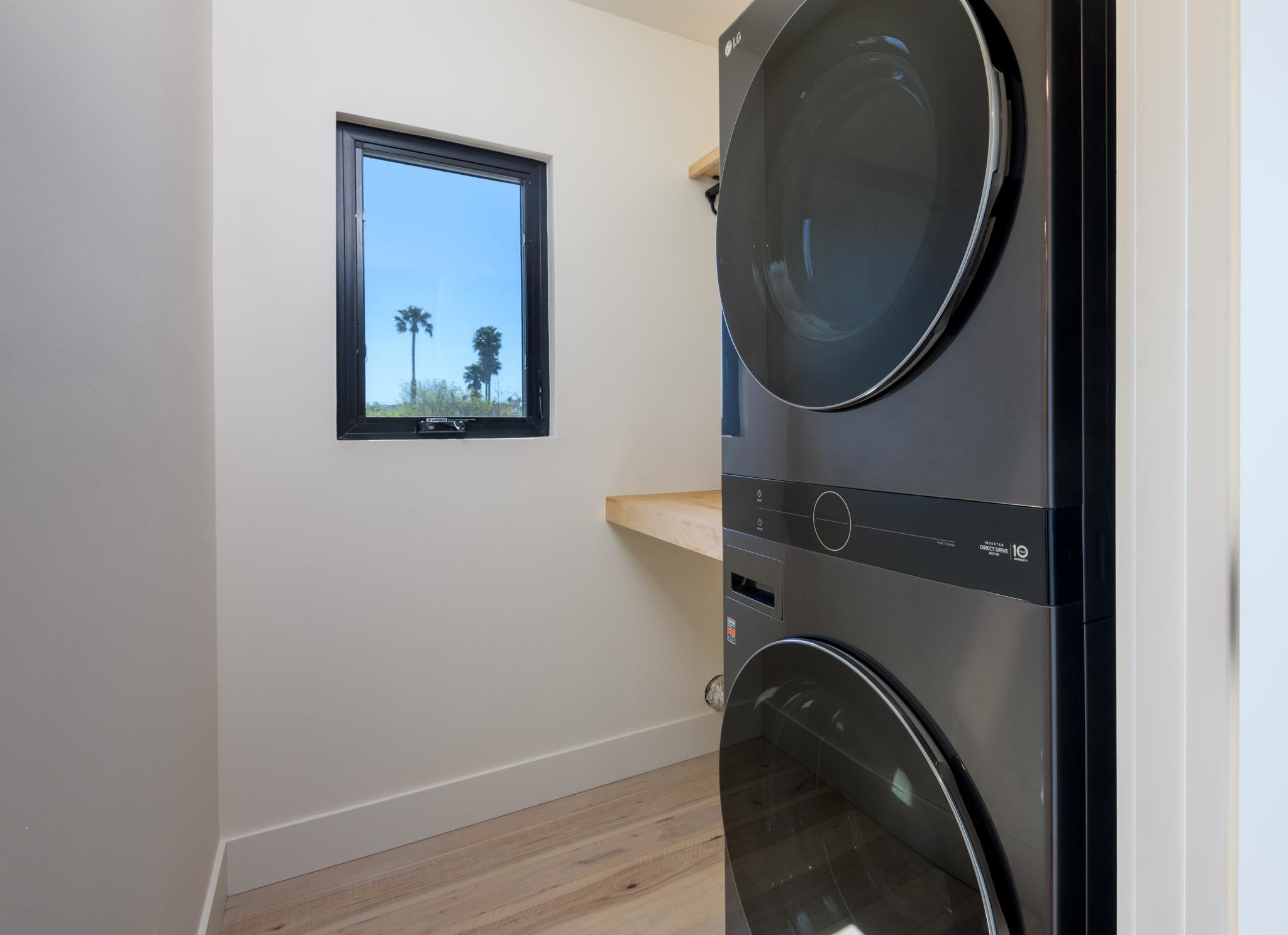 3816 Sunset Road Santa Barbara, CA 93110 - Photo 25 of 38 a utility room with dryer and washer