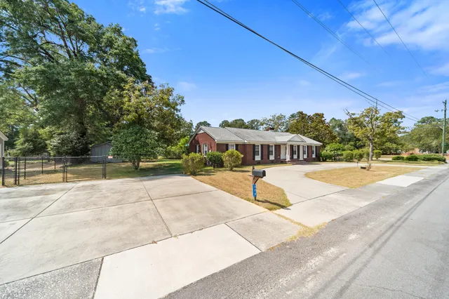 $295,000 | 179 Azalea Avenue, Bamberg, SC 29003